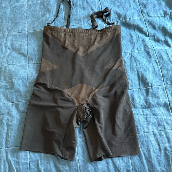 Honeylove SuperPower Shorts Size 2X - Picture 3 of 8